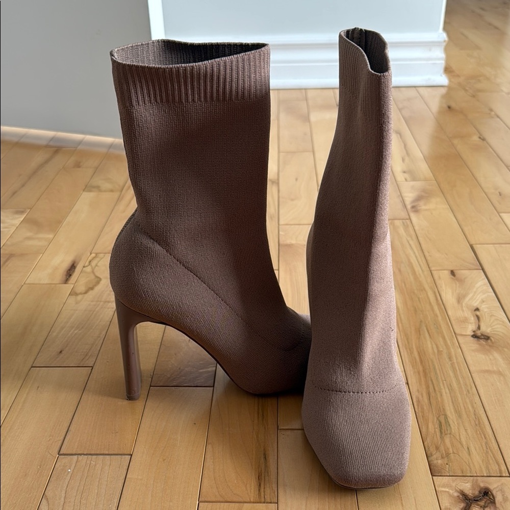 Elegant Brown High Heel Boots